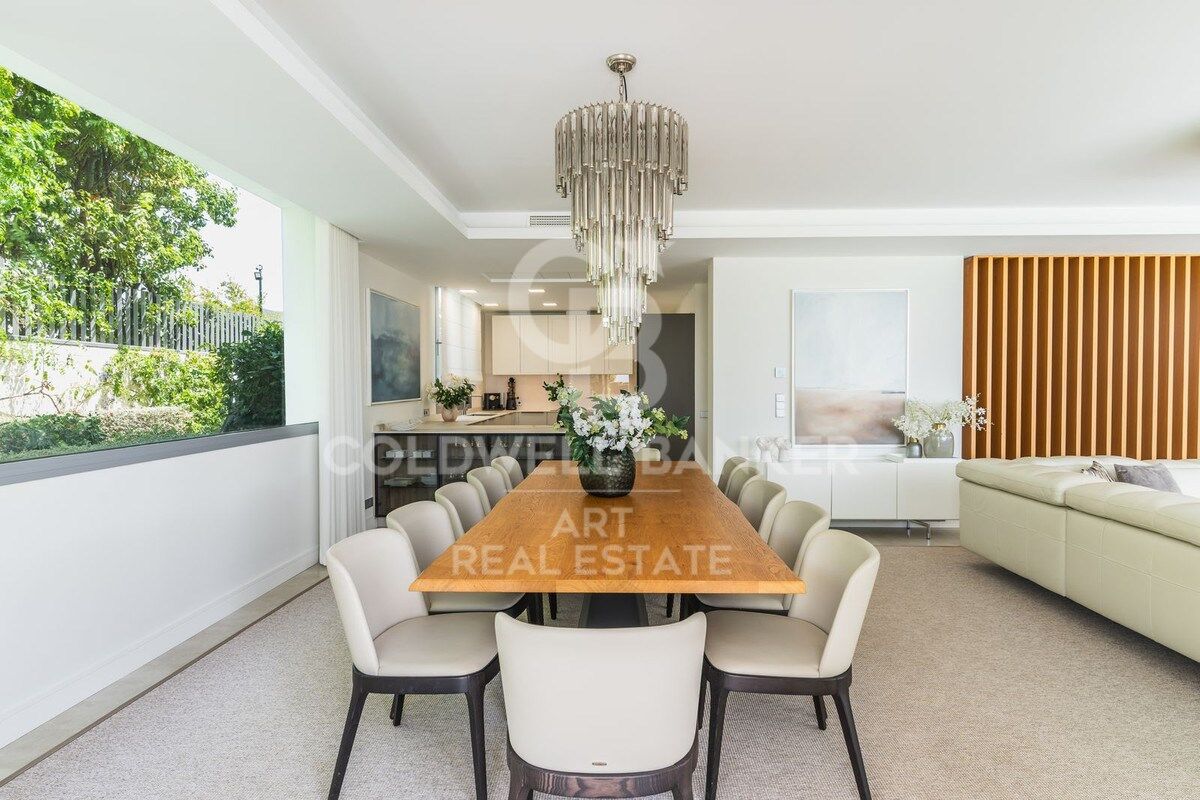 Luxury villa with breathtaking views in Santa Clara Golf, Marbella