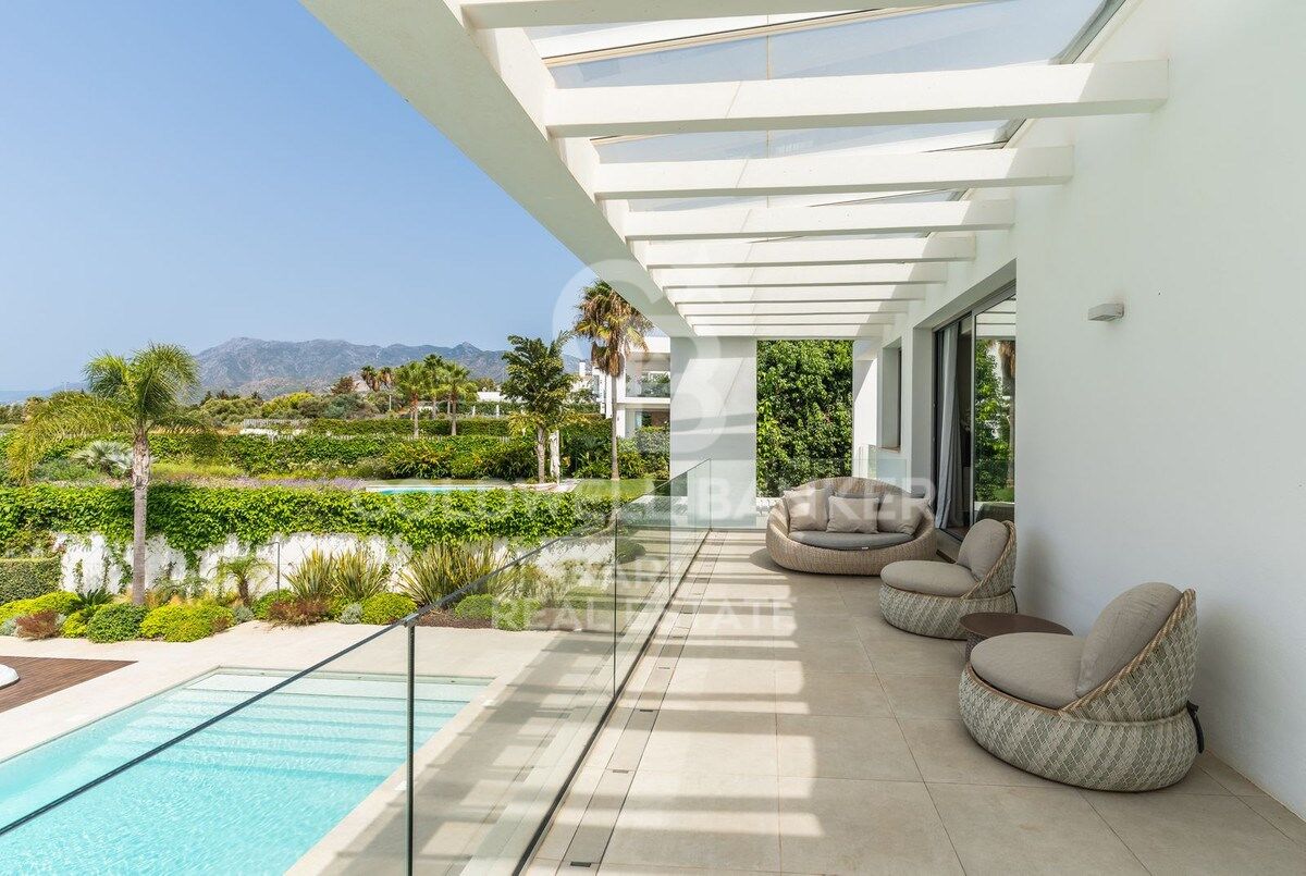 Villa de luxe avec vues spectaculaires à Santa Clara Golf, Marbella