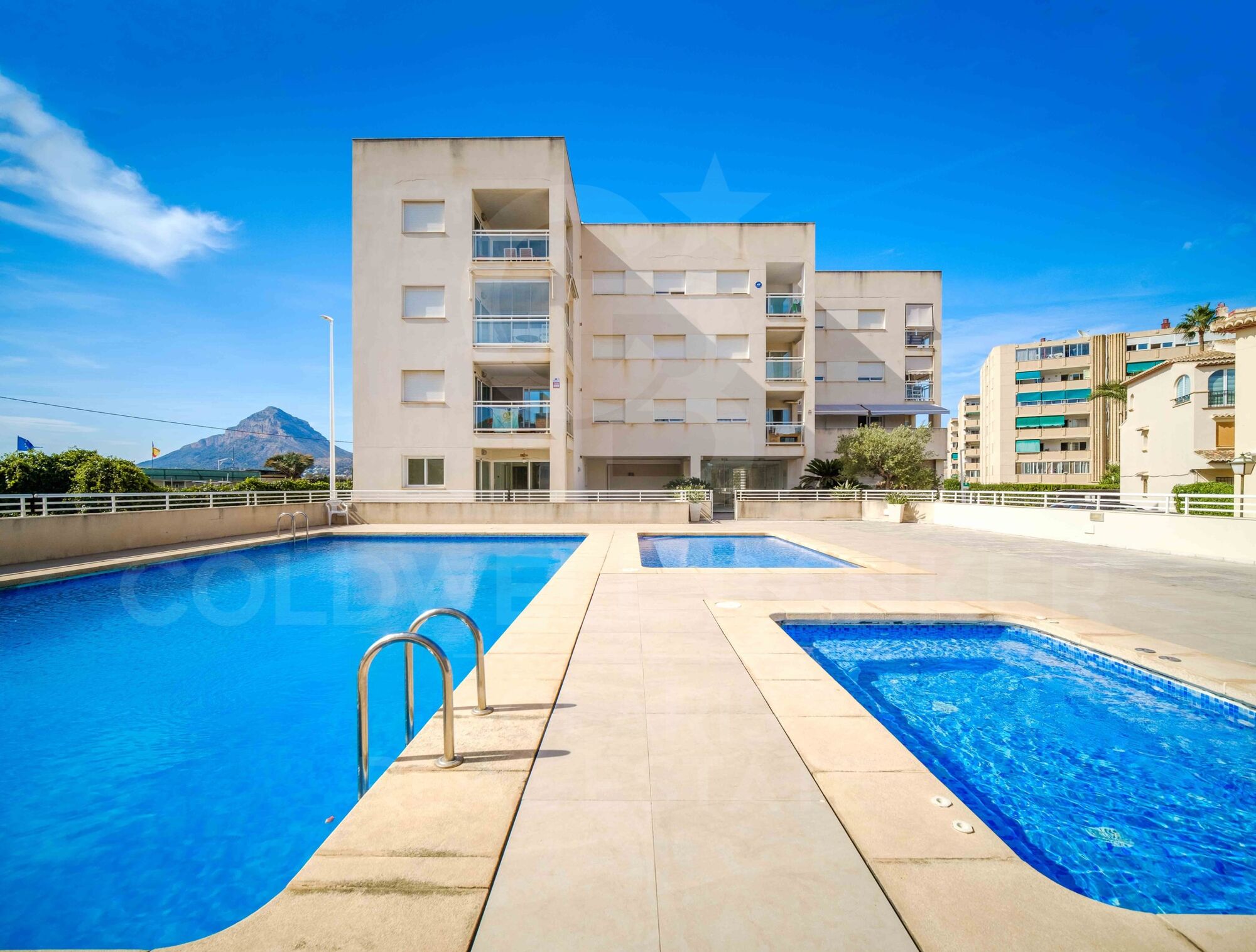 Stadthaus mit Aussicht, Pool und Privatsphäre in Jávea - Arenal Area