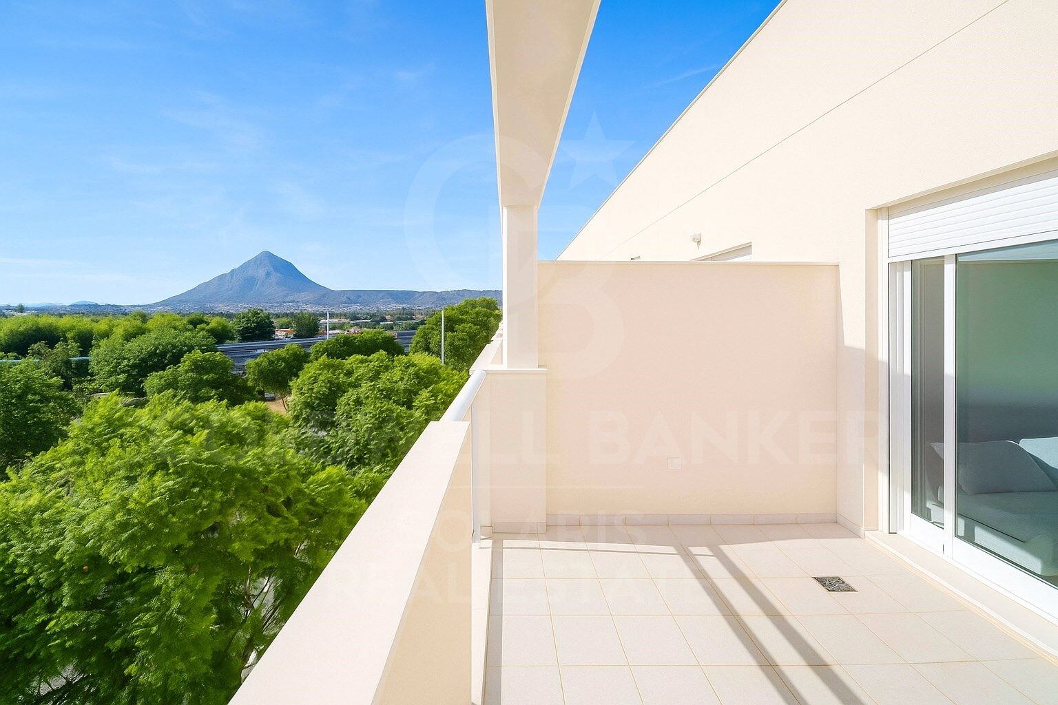 Stadthaus mit Aussicht, Pool und Privatsphäre in Jávea - Arenal Area