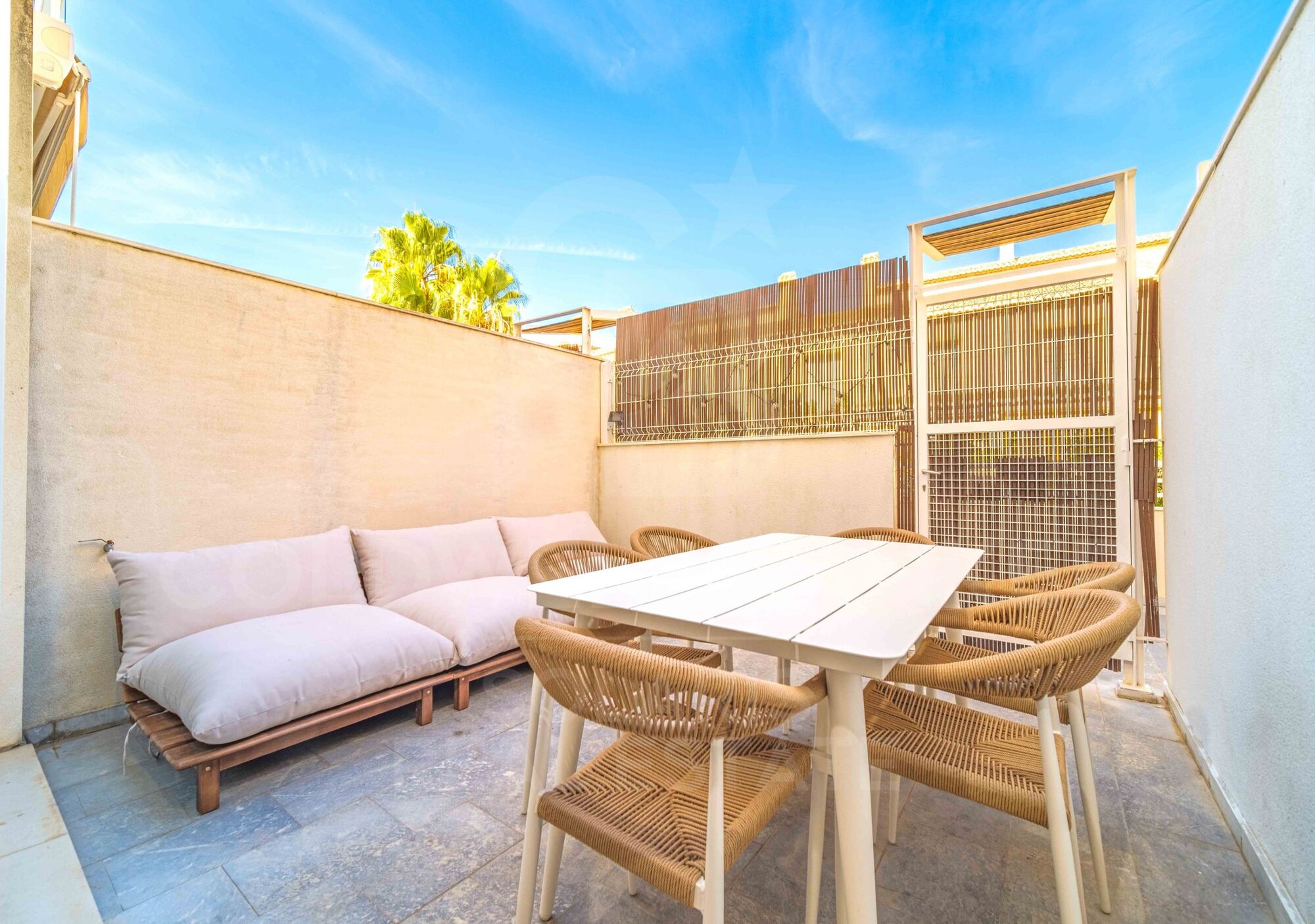 Stadthaus mit Aussicht, Pool und Privatsphäre in Jávea - Arenal Area