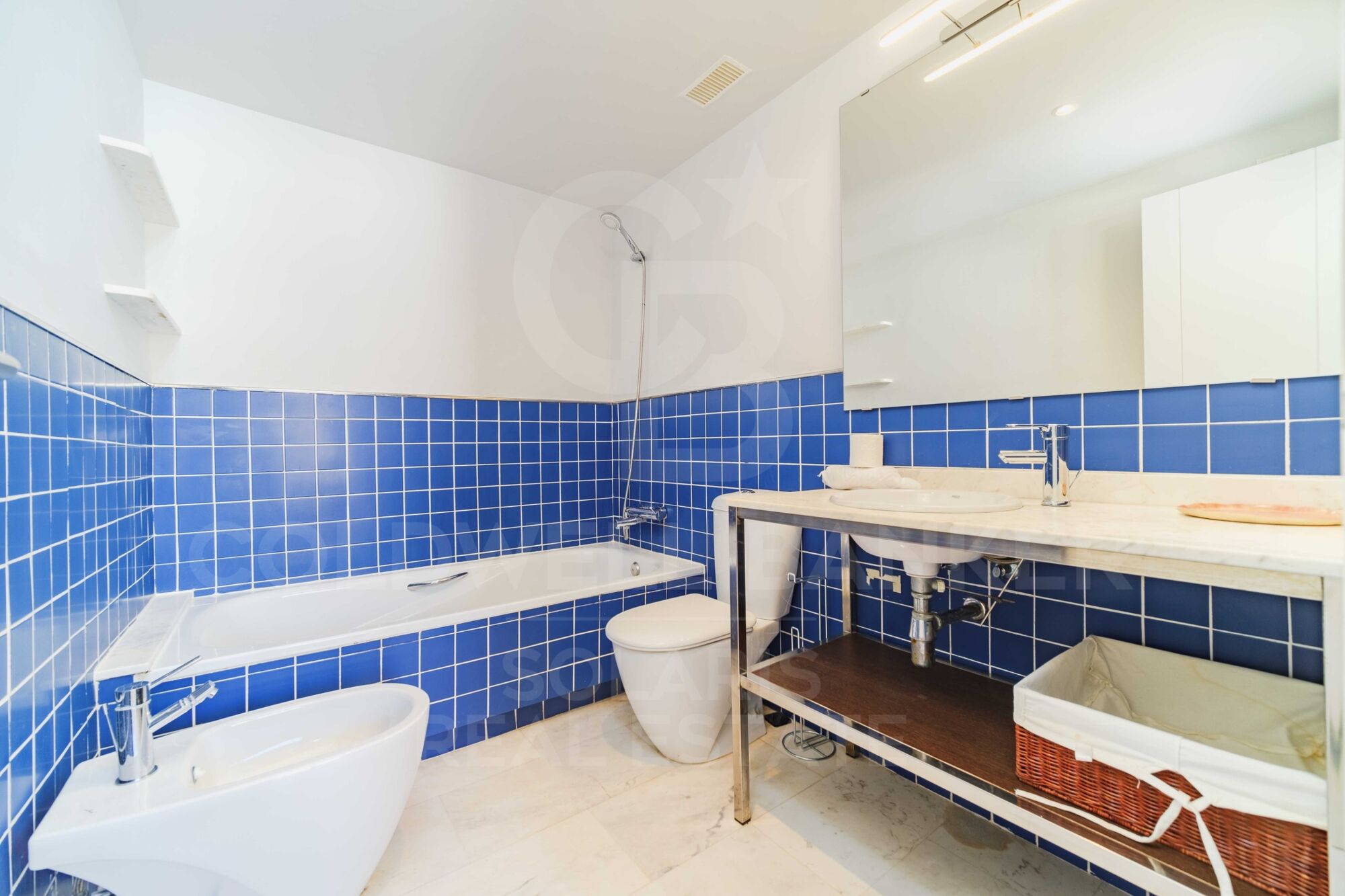 Adosado exclusivo con vistas y piscina en Jávea - Zona Arenal Coldwell Banker presenta en exclusiva esta joya mediterránea