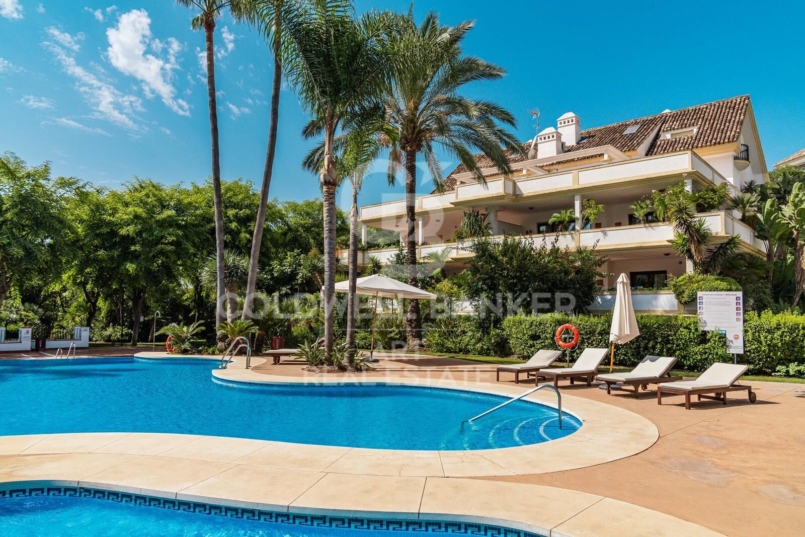 Exklusives 3-Schlafzimmer-Duplex-Penthouse in Las Lomas del Rey, Marbella