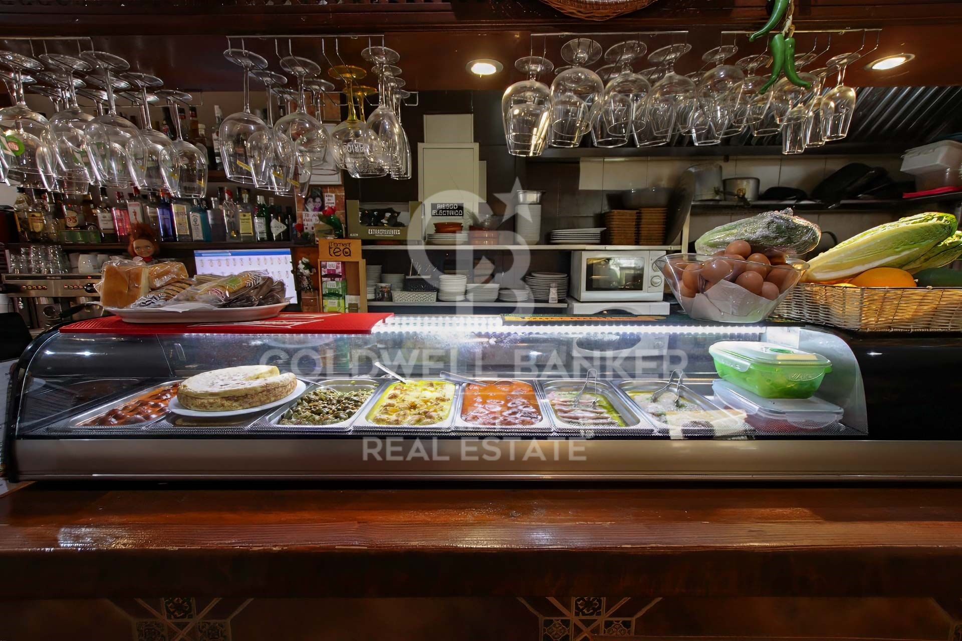 Hospitality investment in Estepona's high-growth zone