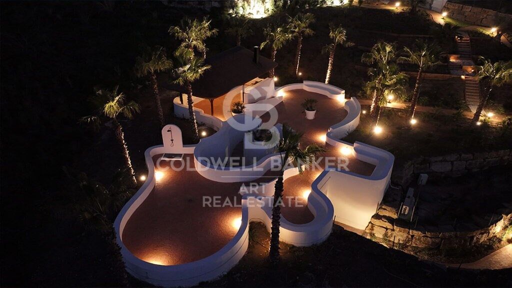 Apartments with sea views in Aloha, Marbella