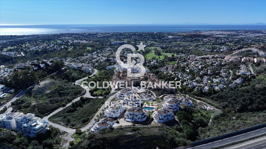 Apartments with sea views in Aloha, Marbella