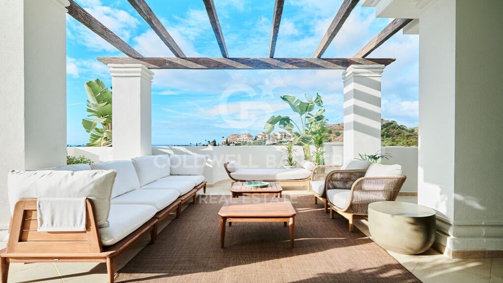 Apartments with sea views in Aloha, Marbella