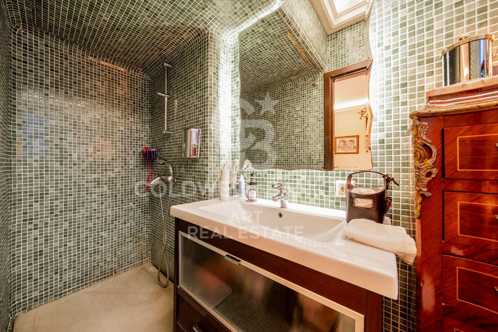 Dúplex icónico en primera Línea - Benabola, Puerto Banús, Marbella