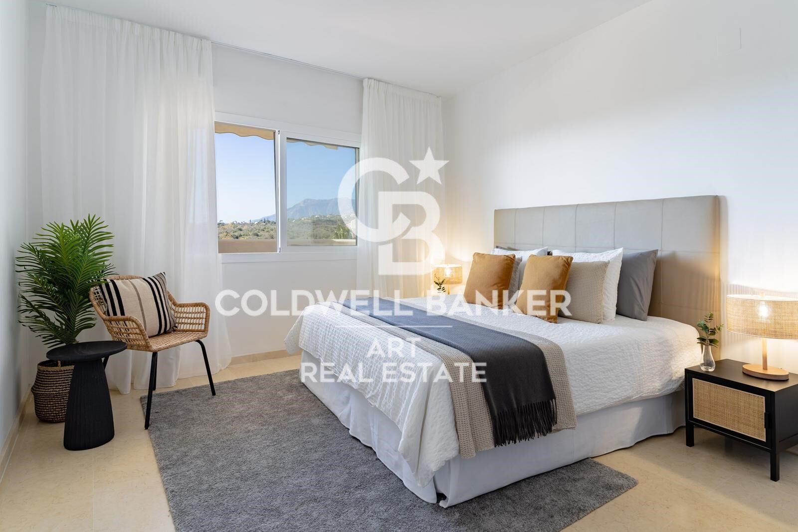 Spacious apartment with panoramic sea views - Santa Maria Green Hills, Marbella