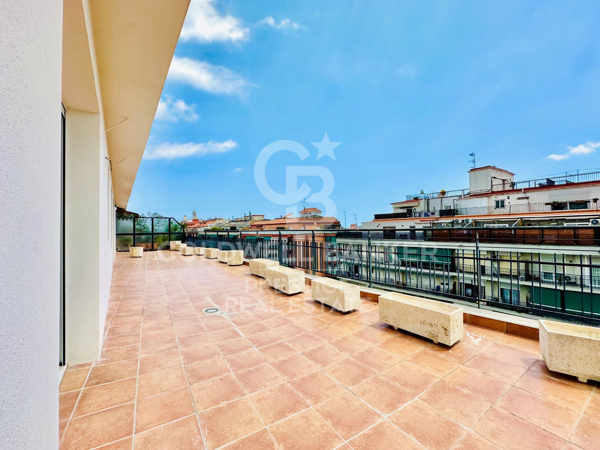 Exclusivo ático de lujo en Les Corts con 100m de terraza, Barcelona