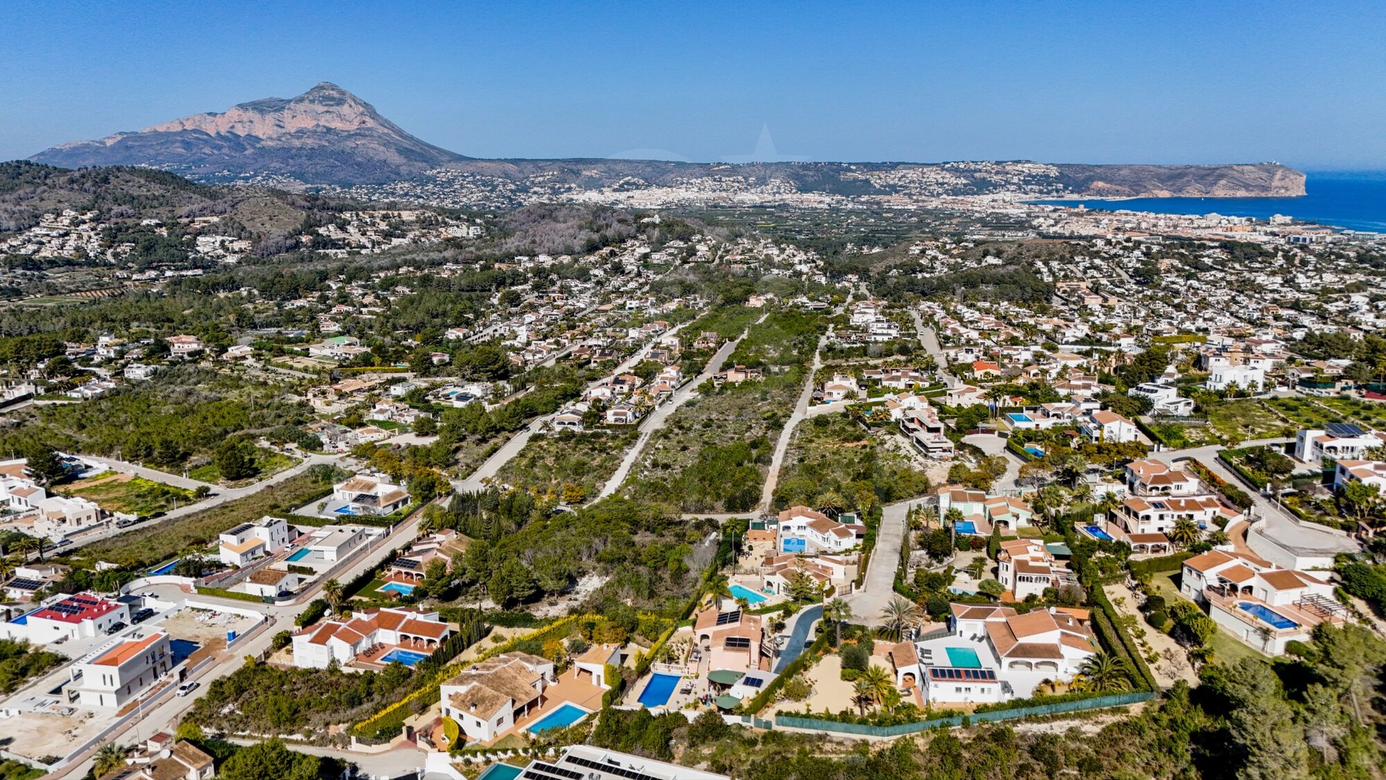 Luxusvilla mit Blick auf den Montgo