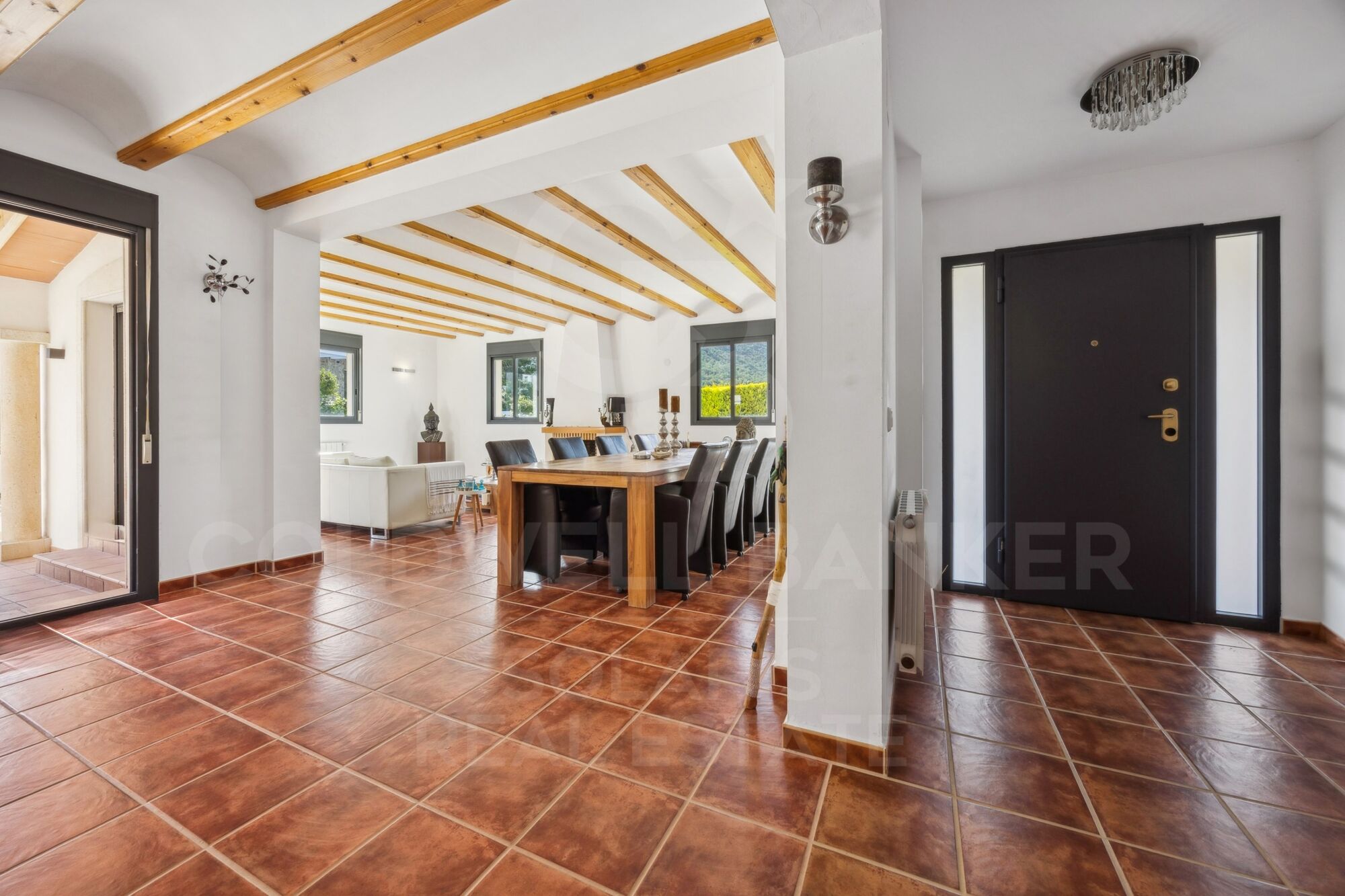 Luxusvilla mit Blick auf den Montgo