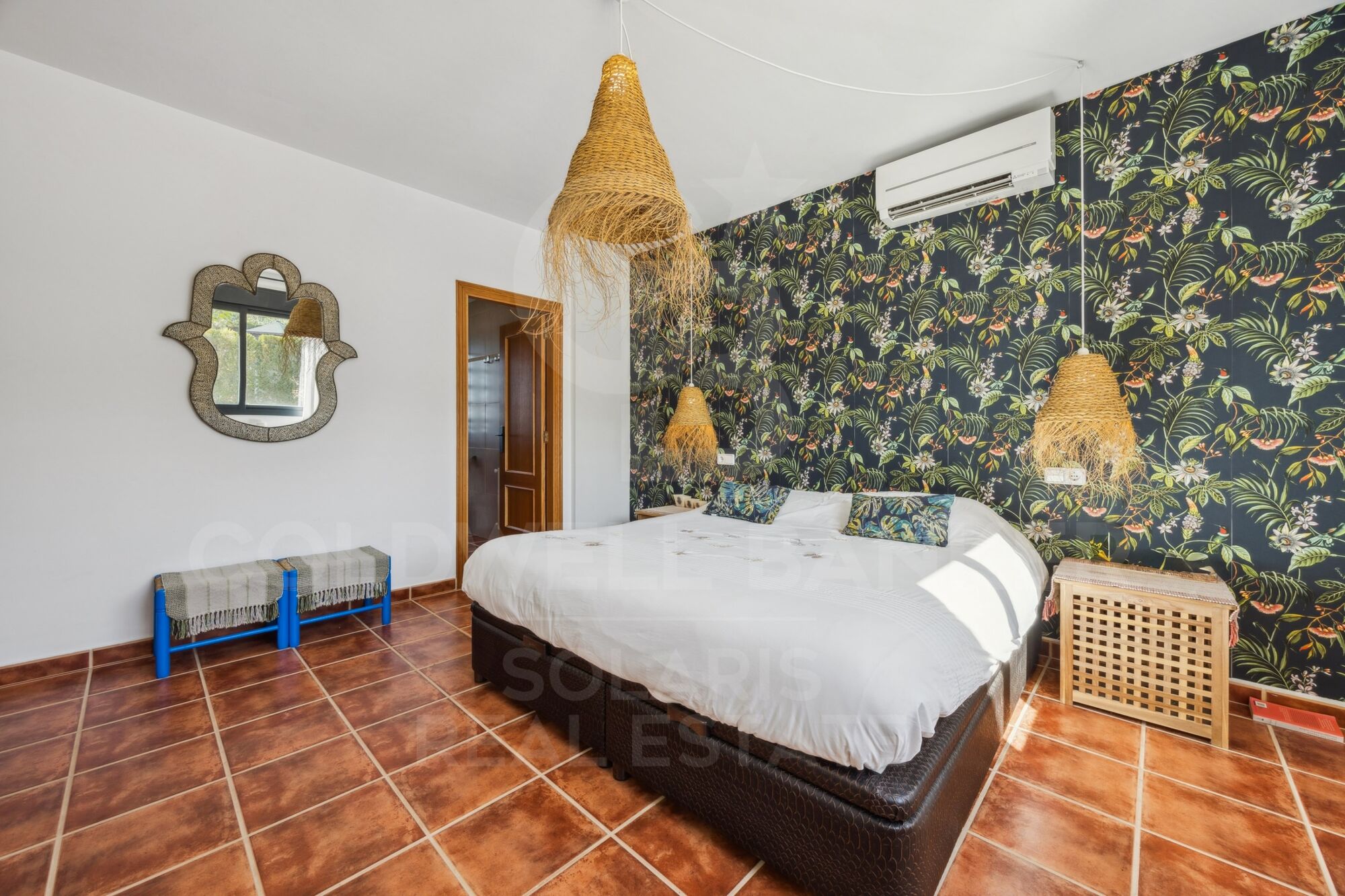 Luxusvilla mit Blick auf den Montgo