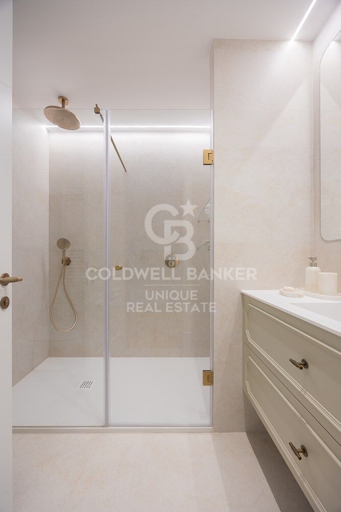 Exclusive property for sale: completely renovated in Jorge Juan