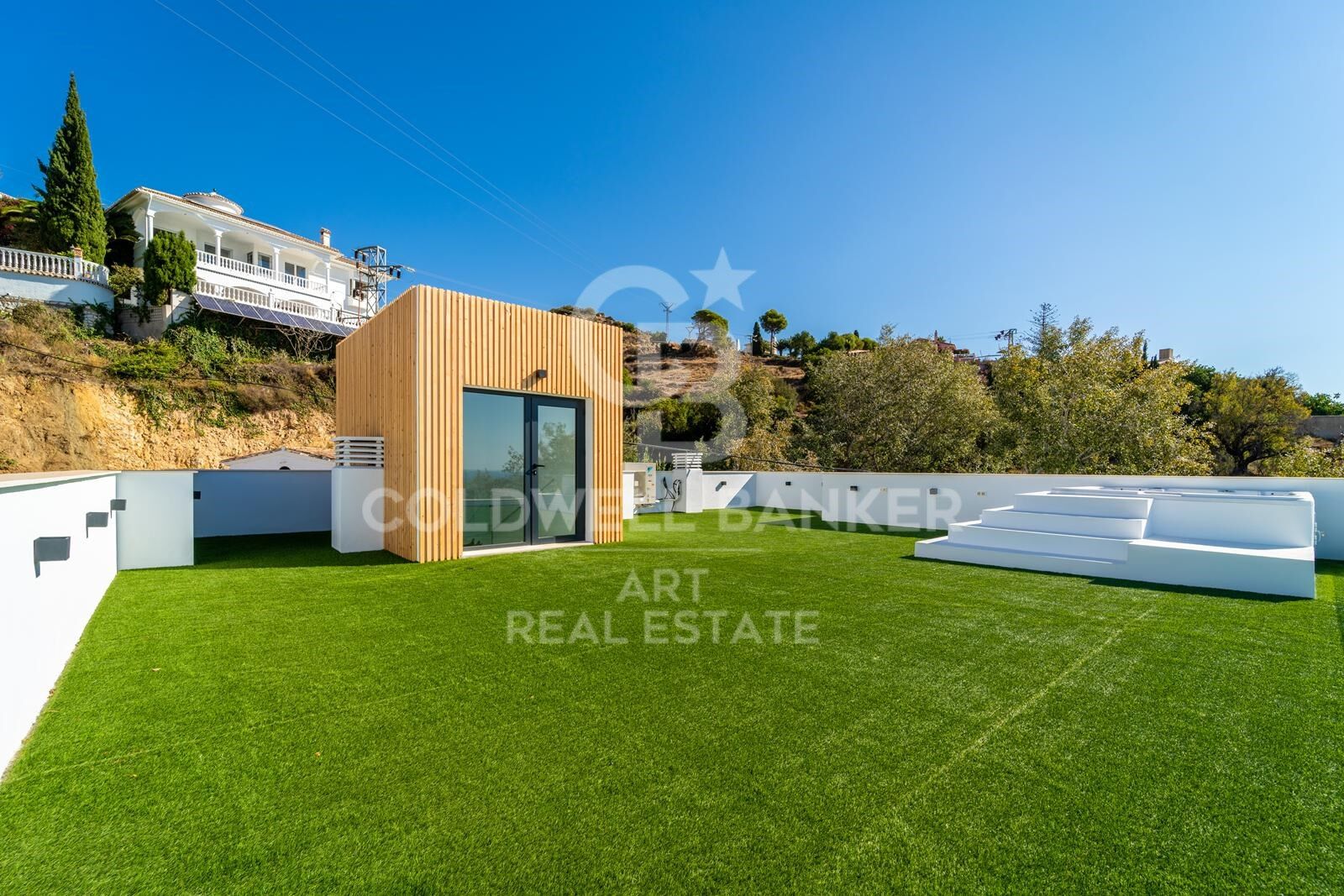 Exclusiva villa de nueva construcción en El Higuerón, Capellanía, Benalmádena