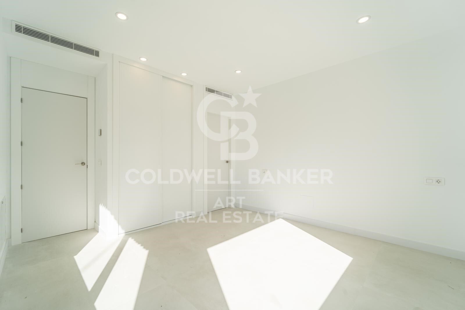 Exclusiva villa de nueva construcción en El Higuerón, Capellanía, Benalmádena