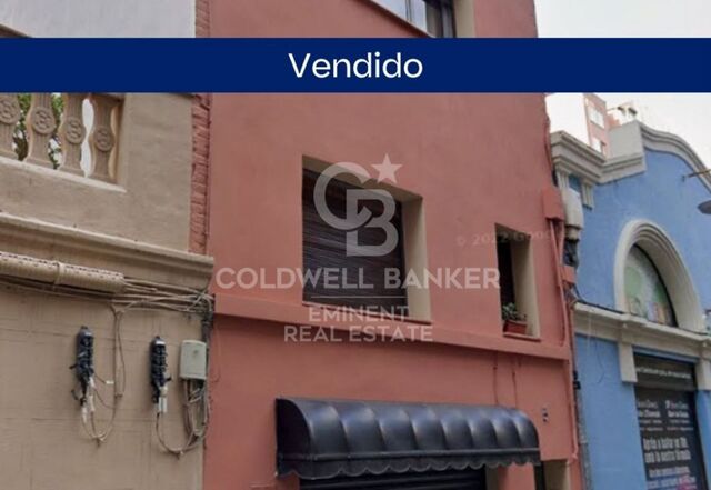 TWO-STOREY BUILDING FOR SALE, EIXAMPLE