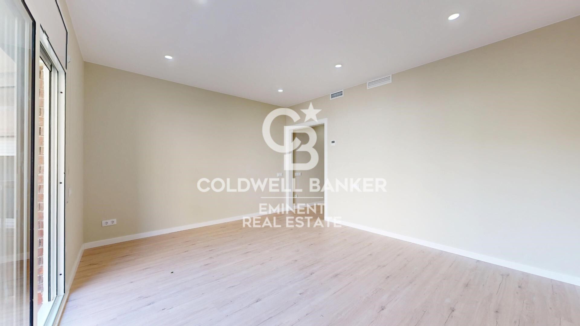 Votre nouveau chez-vous vous attend à Camp del Arpa, Barcelone !