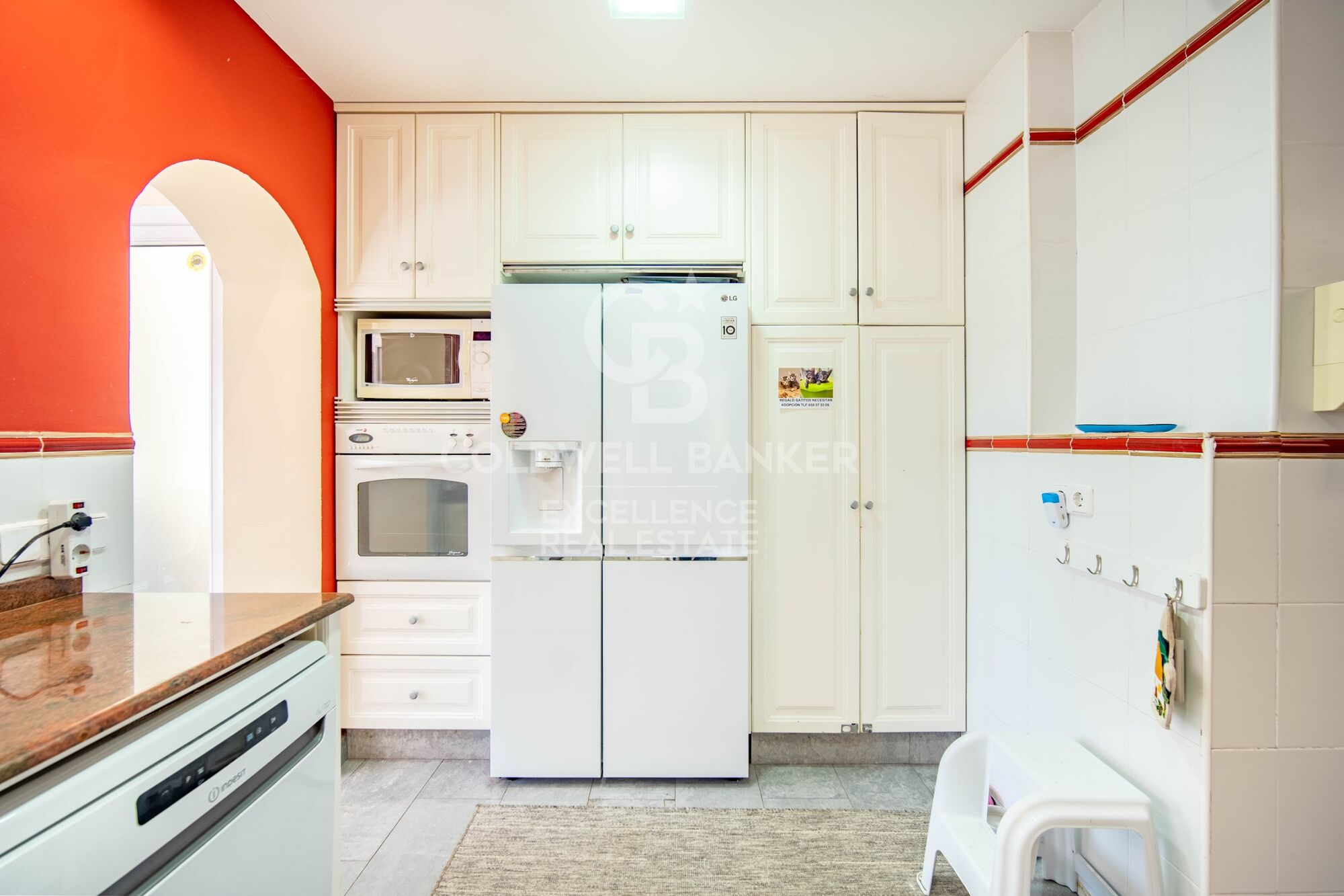 Espectacular villa en Monte Alcedo, Riba-roja de Túria, con piscina y 7 habitaciones