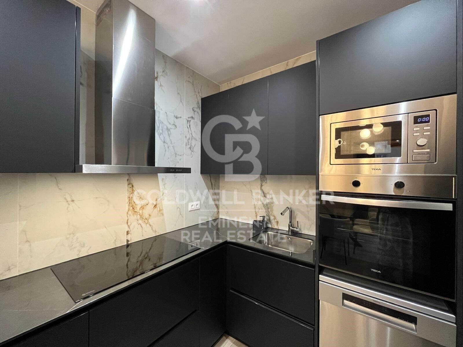 Appartement sophistiqué rénové près du Passeig de Gràcia