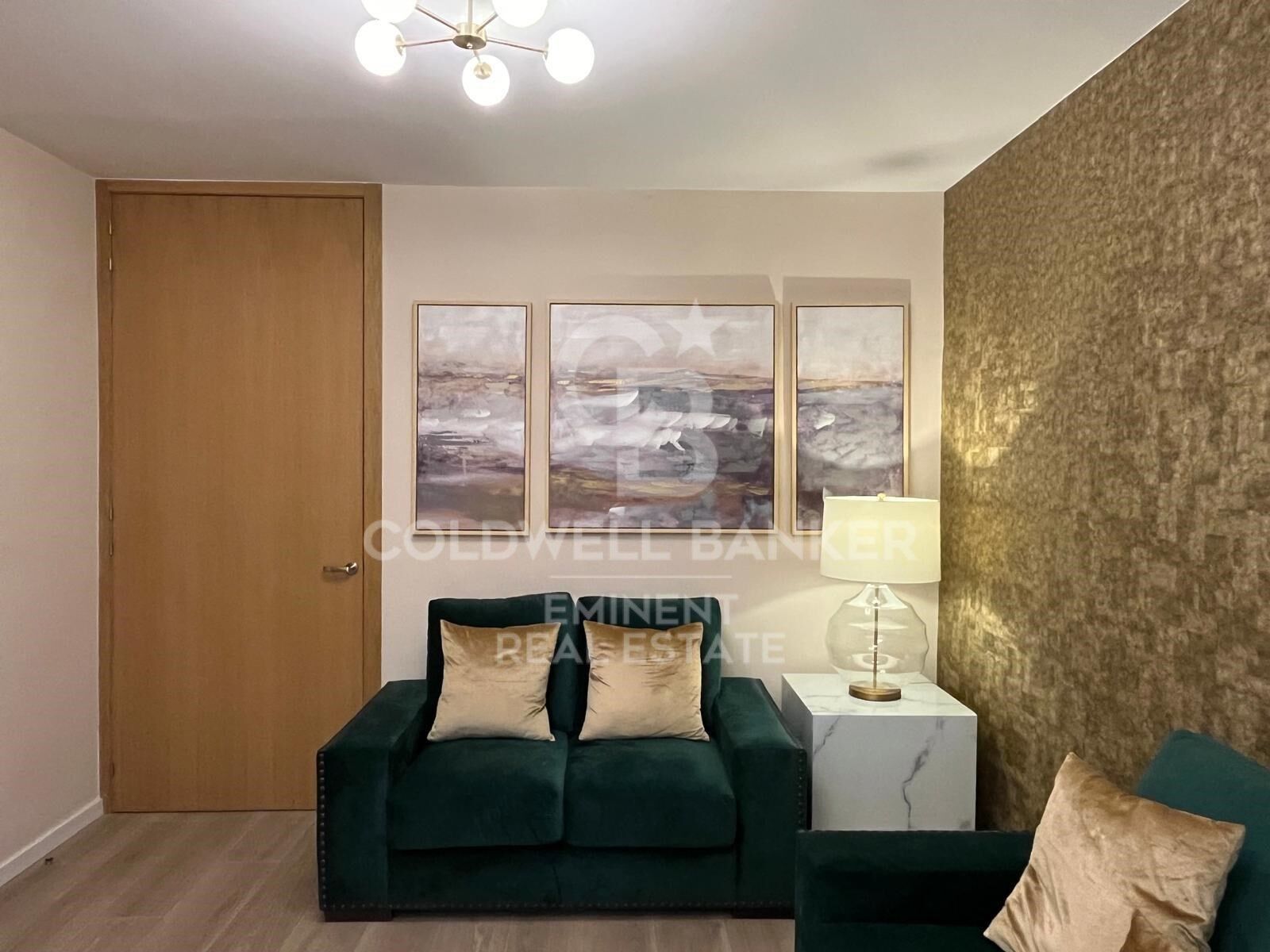 Sophisticated renovated flat by Passeig de Gràcia