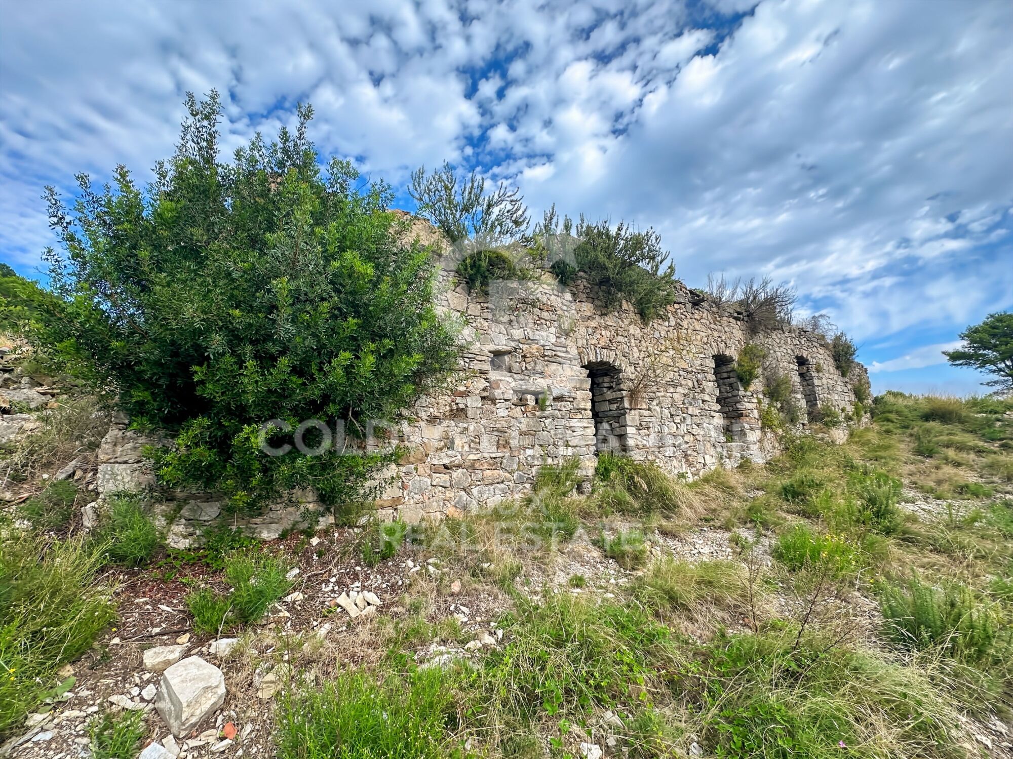 221 hectáreas de terreno en Sant Llorenç de la Muga
