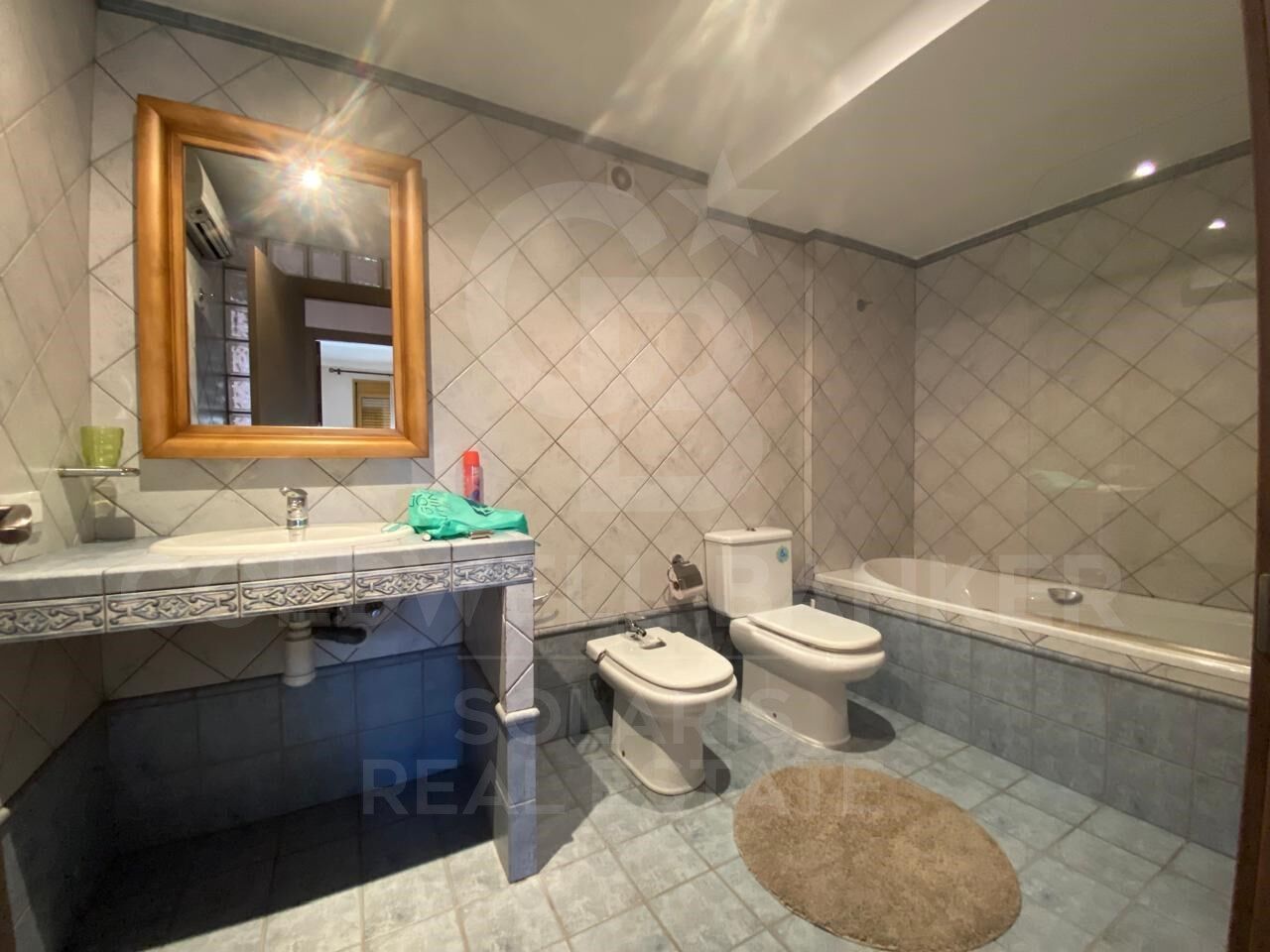 Chalet con vistas al mar en Cumbre del Sol - Disponible en venta y alquiler